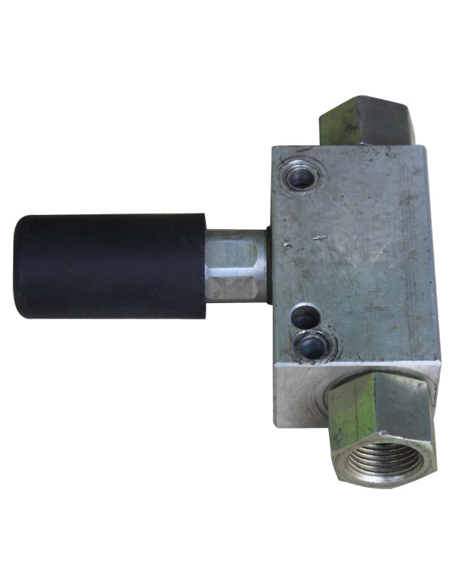 Deutz 1013 Engine Hand pump