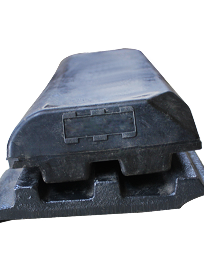 P/N 2046286 for  paver Rubber track pad