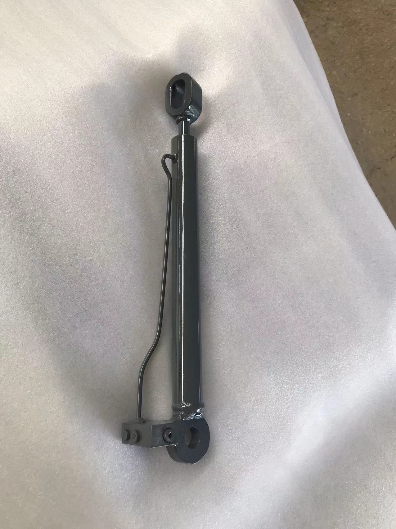 XCMG paver screed lifting cylinder part number 803078985