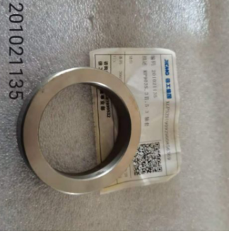 摊铺机轴套零件号201021135