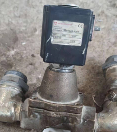  road milling machine W2000 new type sprinkler solenoid valve assembly 2100812
