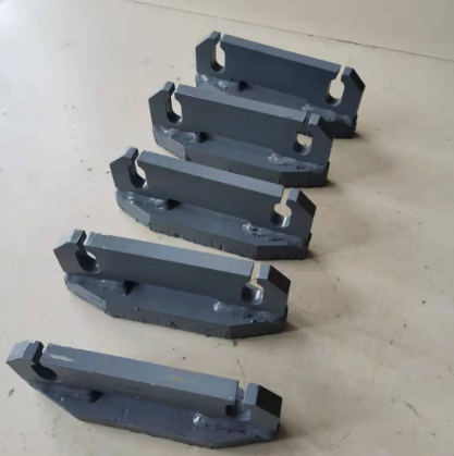  Pavement Milling Machine W210XP Accessories Broken Beam Slide Shoe Part Number 1634540047