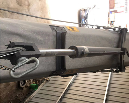  road milling machine conveyor belt lifting cylinder part number 2646141