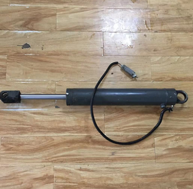 Vö pavers Leveling cylinder part number 2026912
