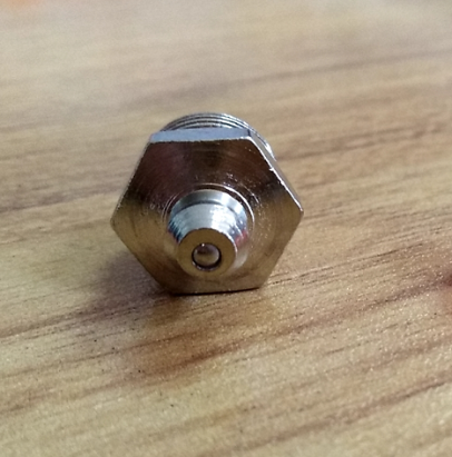 Vö pavers     Straight end grease fitting part number 9601580054