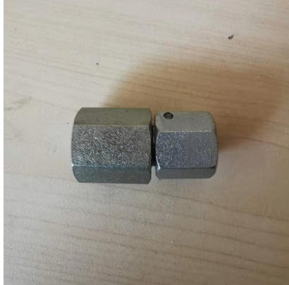 Vö pavers    Threaded pipe joint part number 9603080060