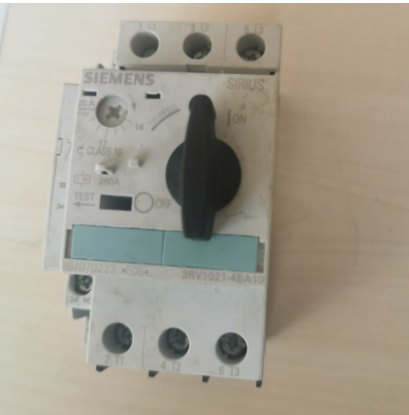 Vö pavers   Protection switch part number 3515030204