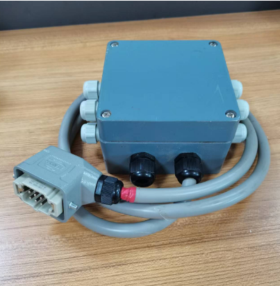 Vö pavers   Heating junction box part number 2035220