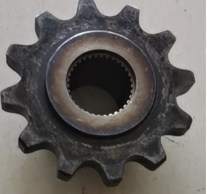 Vö pavers  Stir up the lower sprocket part number 4610062207