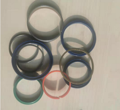 Vö pavers    Multistage hopper oil cylinder repair kit part number 2051186001