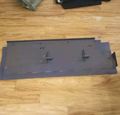 Vö pavers   Left part number 4602434552 of the front baffle of the main tamper