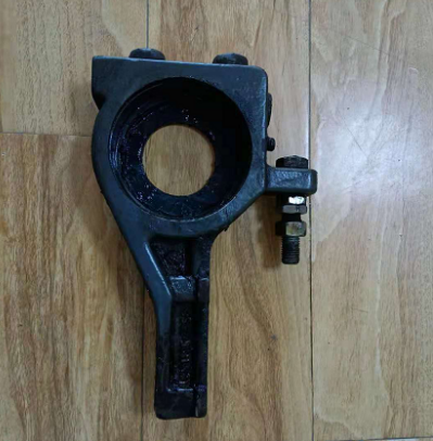 Vö Paver Left tamper bearing seat part number 4611052102