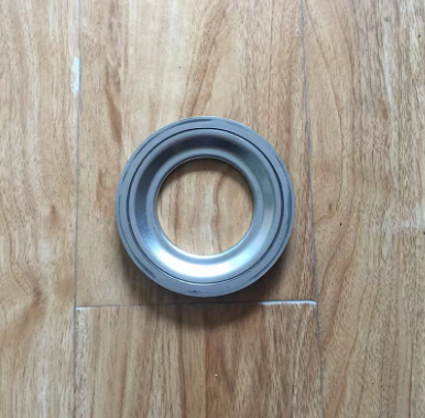 Vö Paver   Sealing cover part number 4604132143 