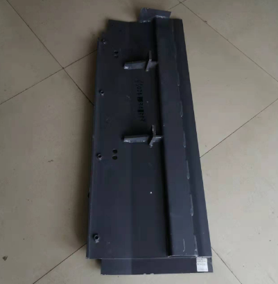 Vö Paver  Right part number 4602434553 of the front baffle of the main tamper