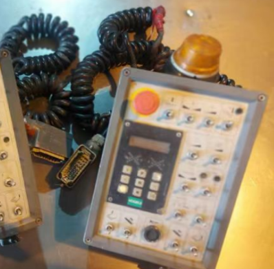 Vö   Paver      Programmable controller part number 4603014013 