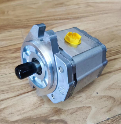 DYNAPAC  roller  Fan motor part number 390609