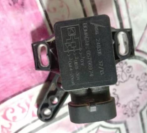 BOMAG angle sensor part number 05766974