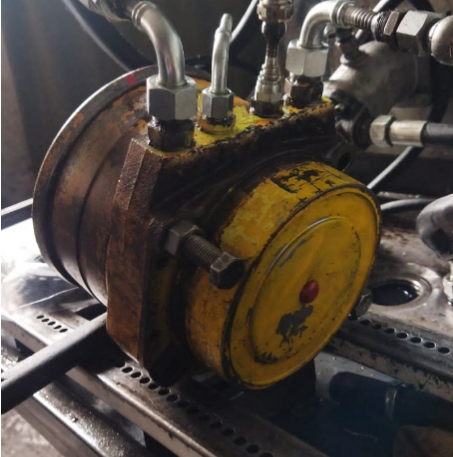 BOMAG walking motor part number 05815271