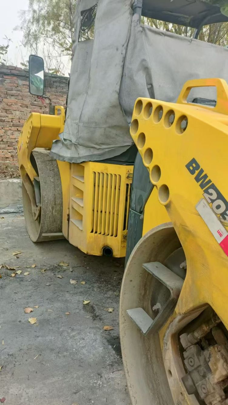 One BOMAG 203 double drum in 2020