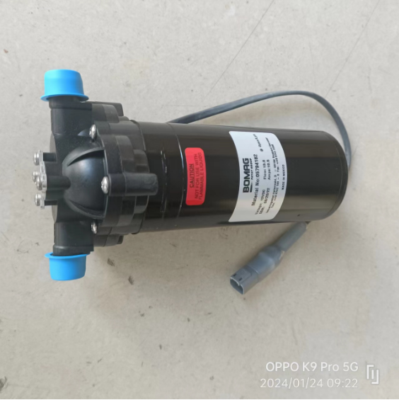 BOMAG sprinkler pump part number 05794182