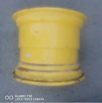 BOMAG wheel hub part number 067050757