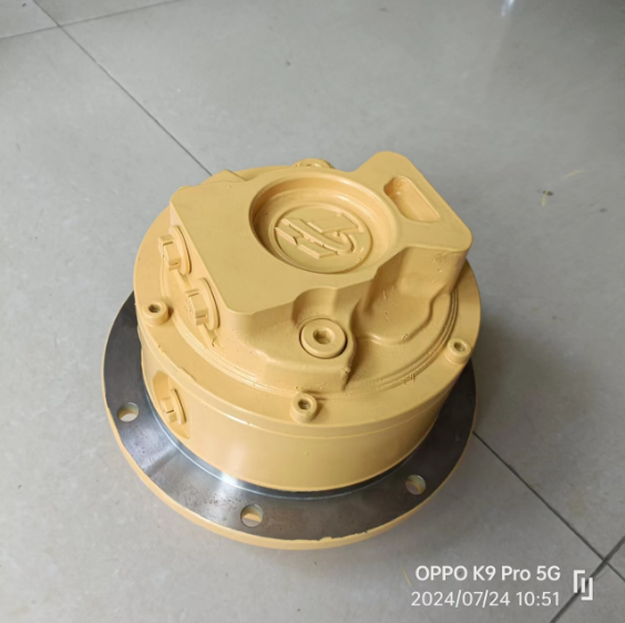 BOMAG BW120AD-4 Right Rear Travel Motor Part Number 05816293