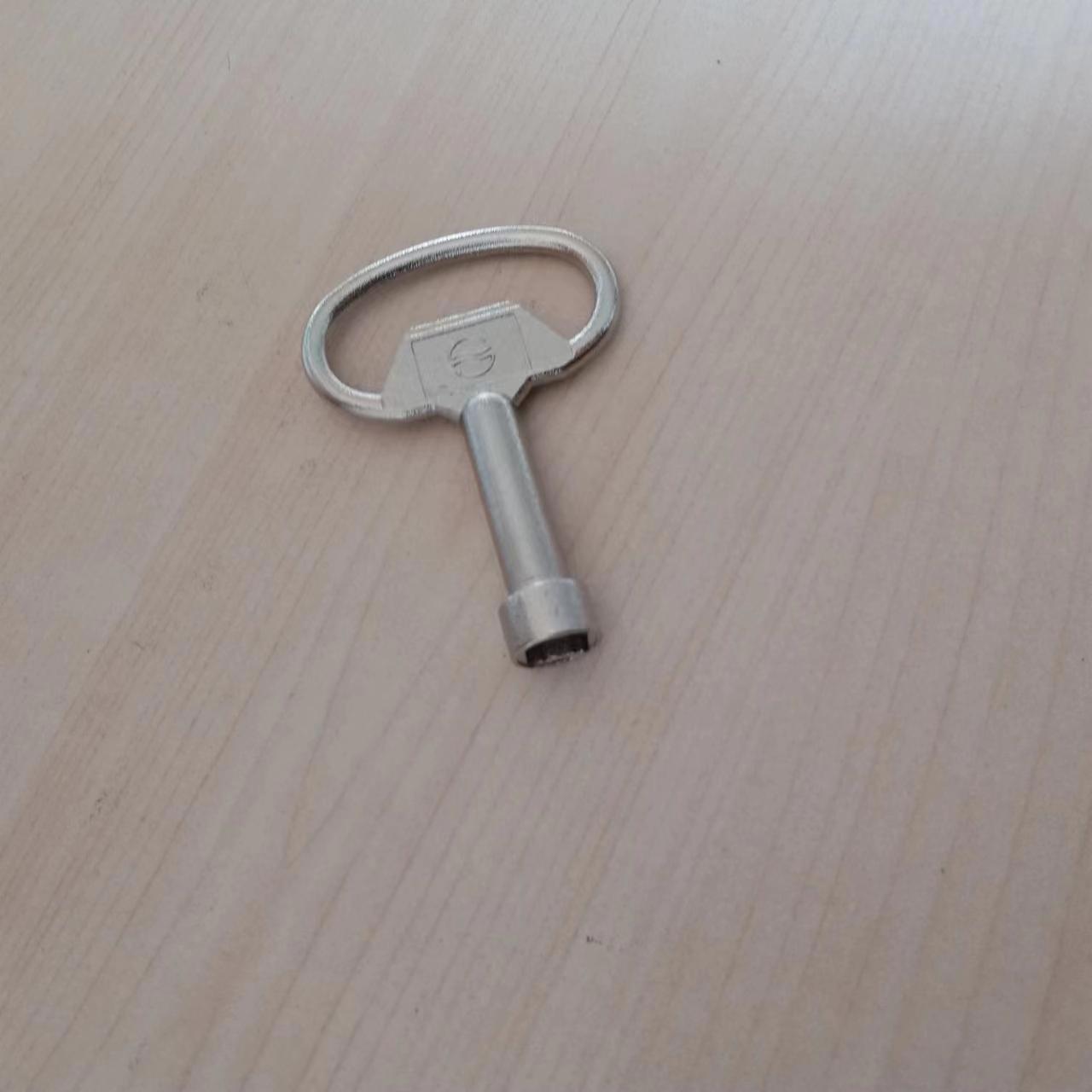BOMAG BMW key part number 05050289