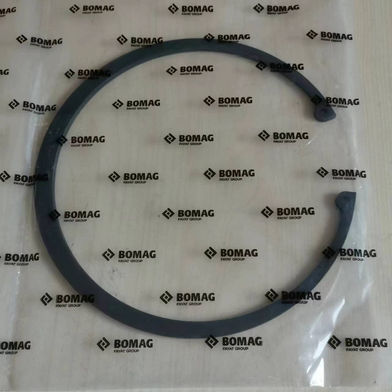 BOMAG snap ring part number 09227150