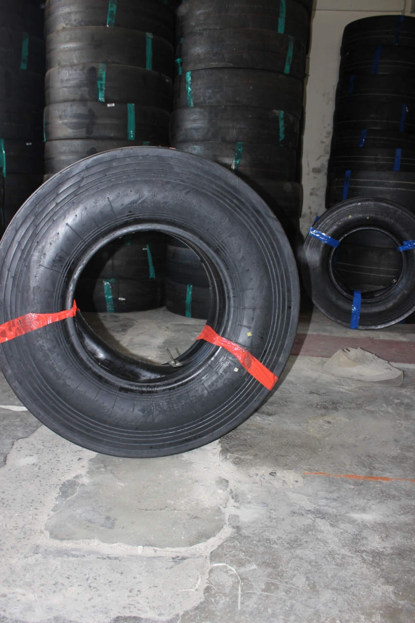 W 50/105 tire part number 2136645