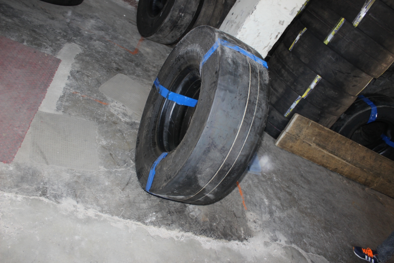 W50 tire part number 2136675