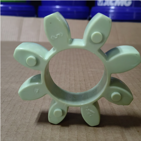 BOMAG coupling plum petal part number 05615147