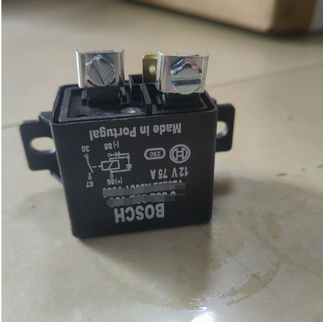 BOMAG headlight relay part number 05754305