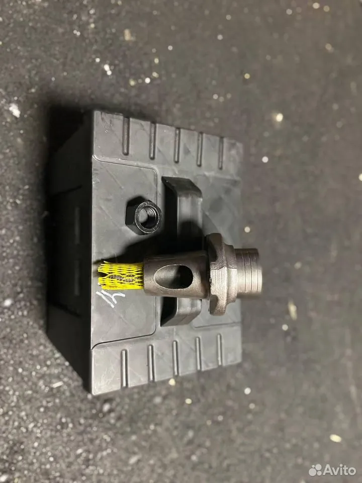   XCMG milling cutter liner (bracket) 384205899