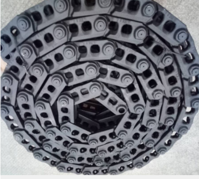 BOMAG BF800C002 walking chain rail assembly part number BF800C002