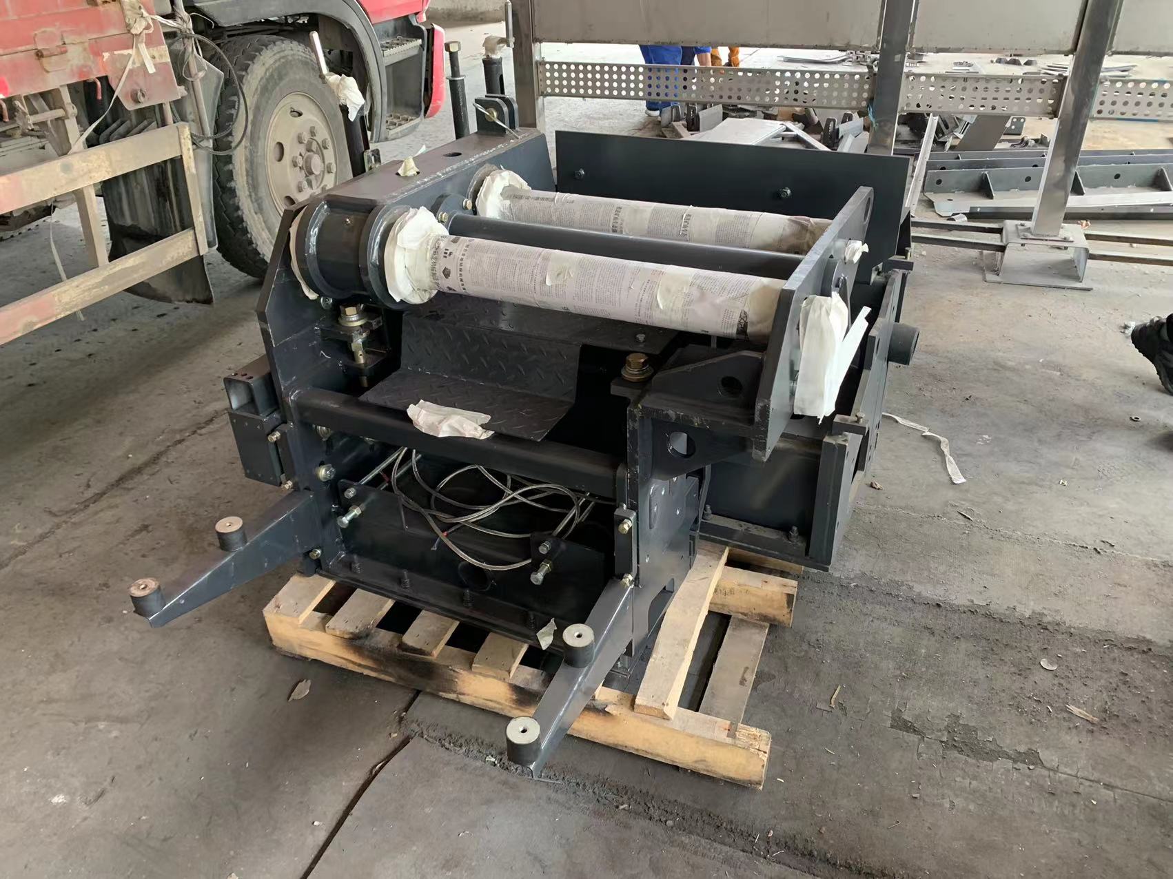 XCMG RP903S paver extended section thickened high-quality sea freight direct after-sales package