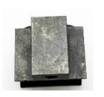CN name rocker arm shaft support Part No. 3905870
